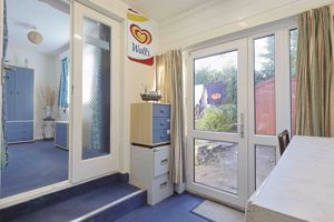 Photo 7- click for photo gallery